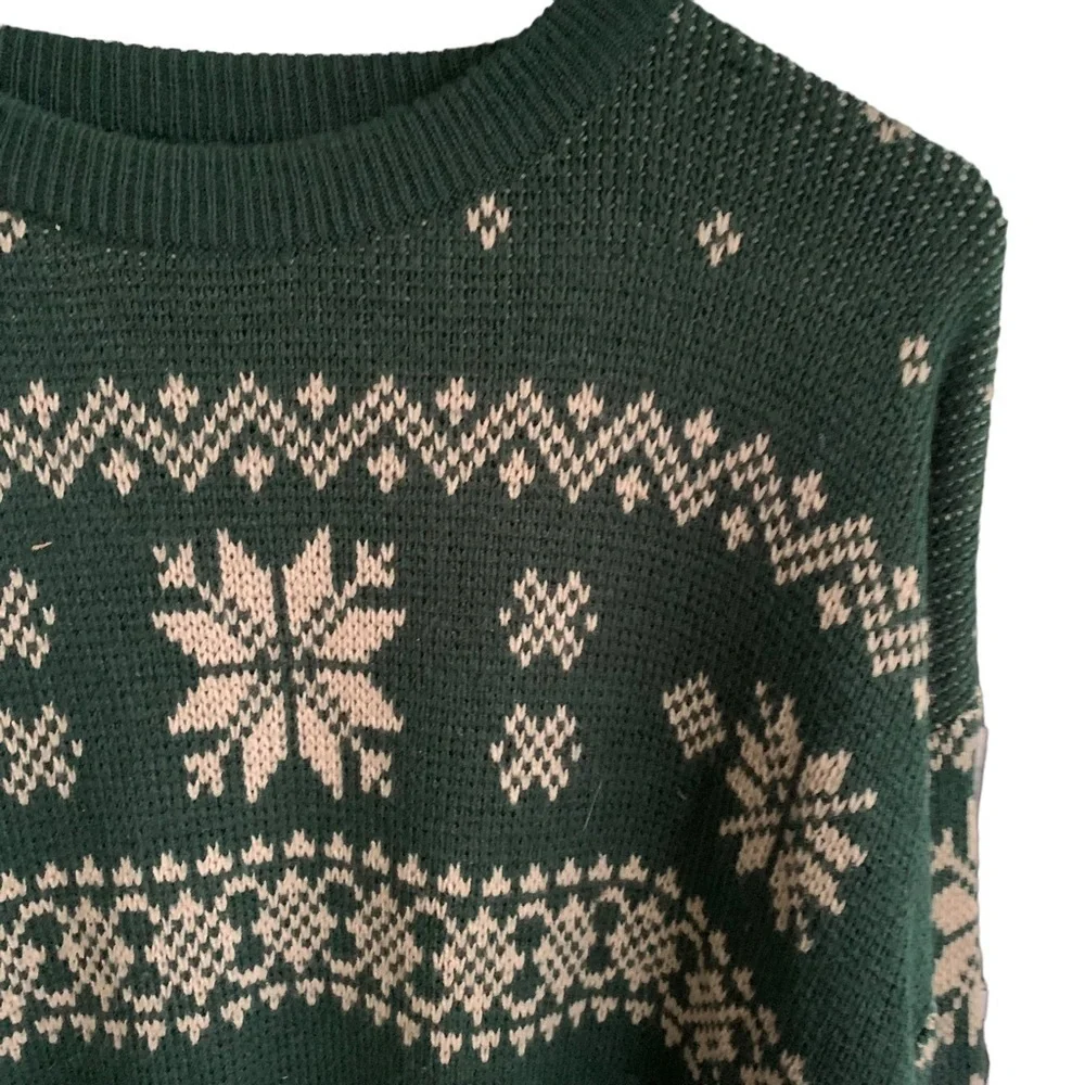 Vintage 80s 90s Men's Women's Green Snowflake Fair Isle Sweater ITC Size L